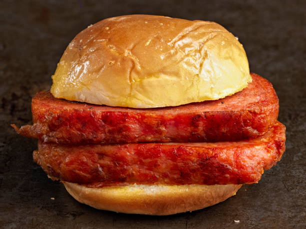 (36) Vienna Sausages, (36) SPAM Classic & Crackers ... Cuba Home Delivery Included, Trackable.